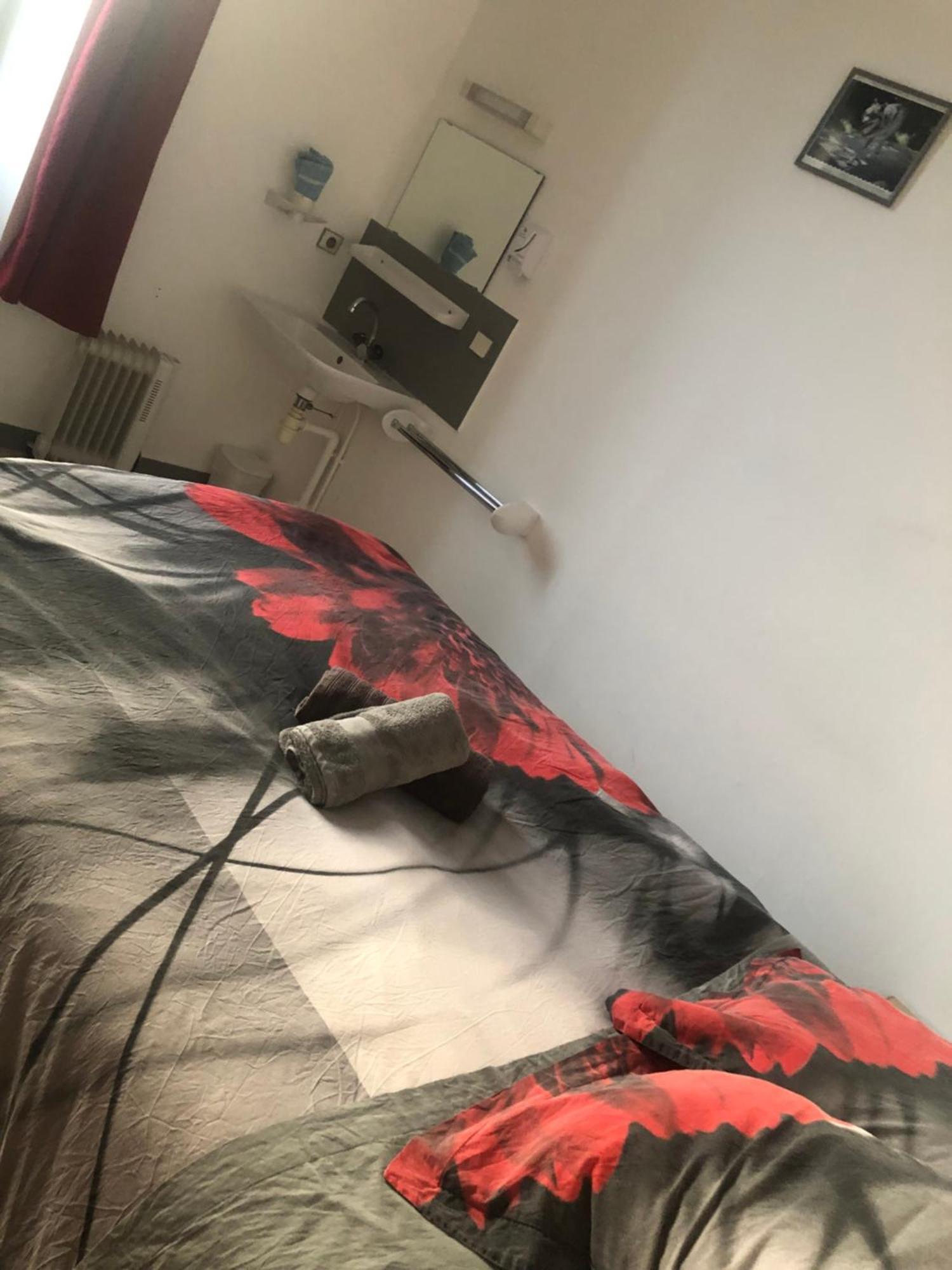 Rest Hotel L Ardoise Augé Dış mekan fotoğraf